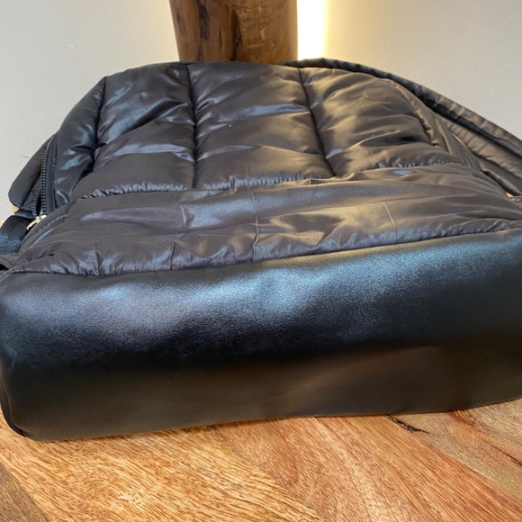 Caraa x Athleta Black Commuter Backpack - Picture 2 of 10